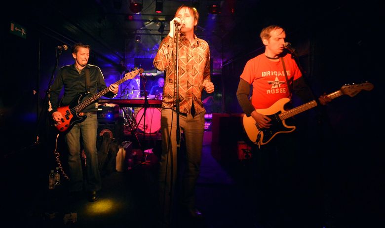 Pročitajte više o članku KOJOTI I KANDŽIJA UDRUŽILI KREATIVNE SNAGE Najbolji rock povratnici i hvaljeni reper imaju novi zajednički singl i video  ‘Sve je pod kontrolom’