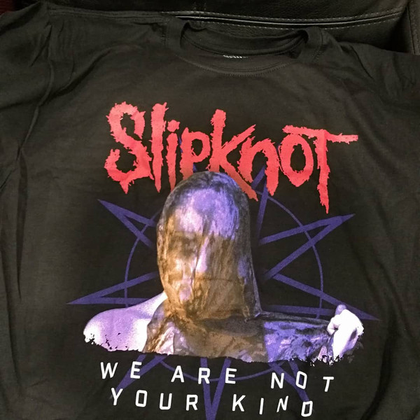 SLIPKNOT – WE ARE NOT KIND…CDTS M