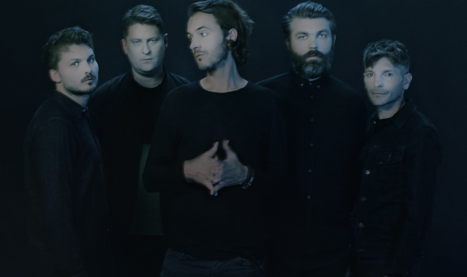 Pročitajte više o članku Editors objavili dramatični novi video za pjesmu “Black Gold”