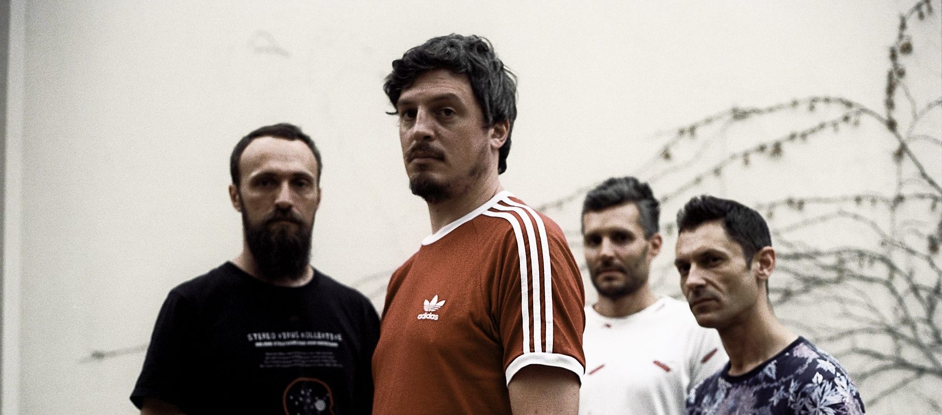 Pročitajte više o članku Chui sa singlom “Sila mi je” predstavljaju novi album “Iz kapetanovog dnevnika”