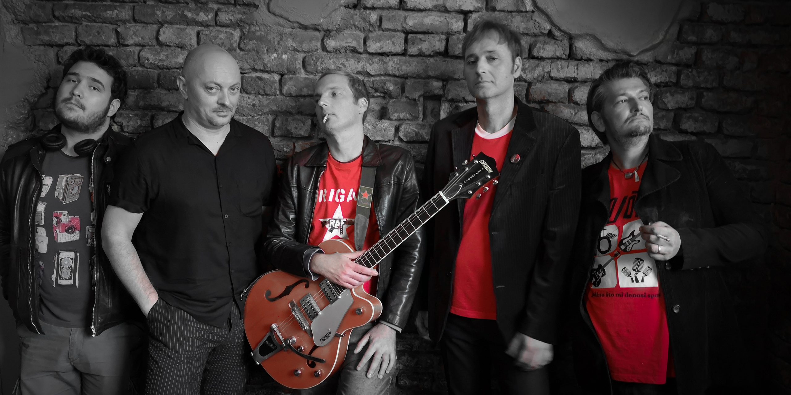 Trenutno pregledavate Kojoti serviraju proročanski rock’n’roll ravno u vaše domove