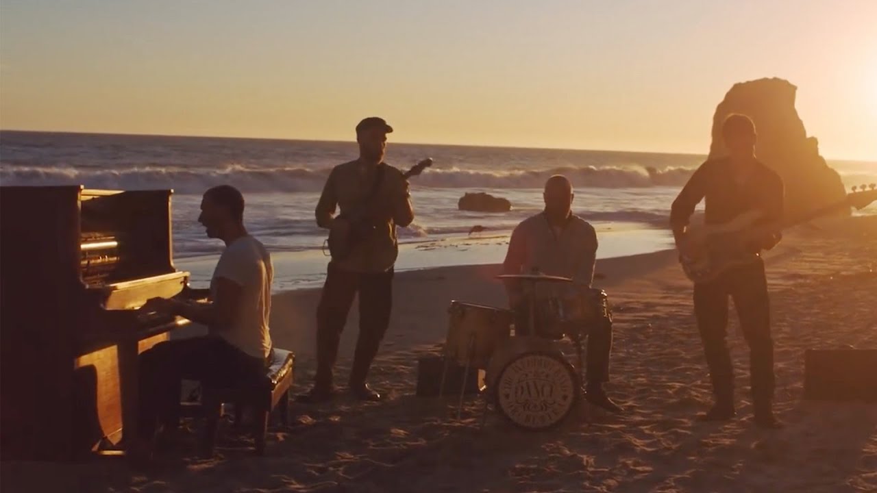 Trenutno pregledavate Coldplay predstavljaju inspirativan videospot “Everyday Life”