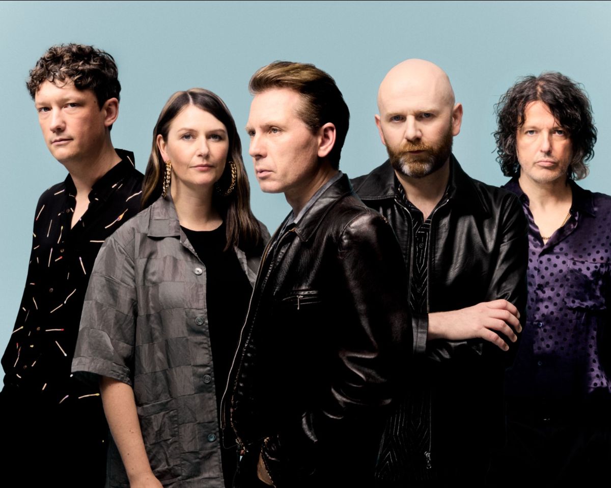 Pročitajte više o članku Franz Ferdinand istražuje ljudsku surovost kroz novi album “The Human Fear”